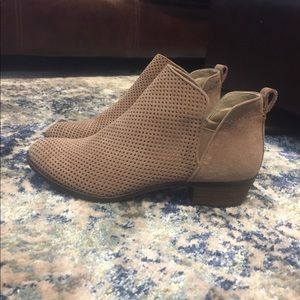 BP. Faren-Lea Booties